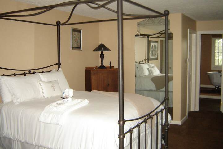 Room 36 of 42
