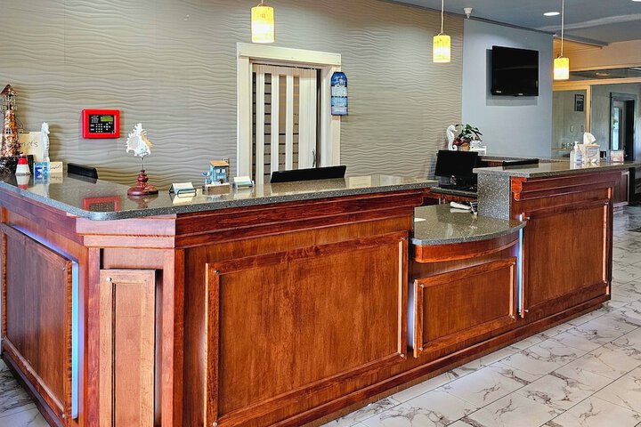 Hotel Interior 6 of 35