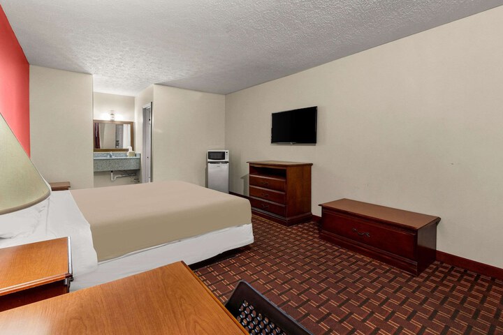 Room 22 of 31