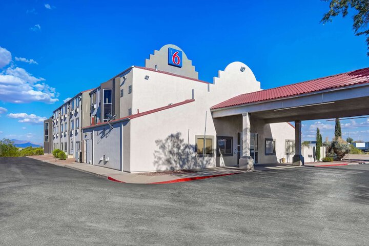 Motel 6 Benson AZ
