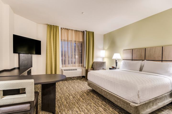 Room 48 of 65