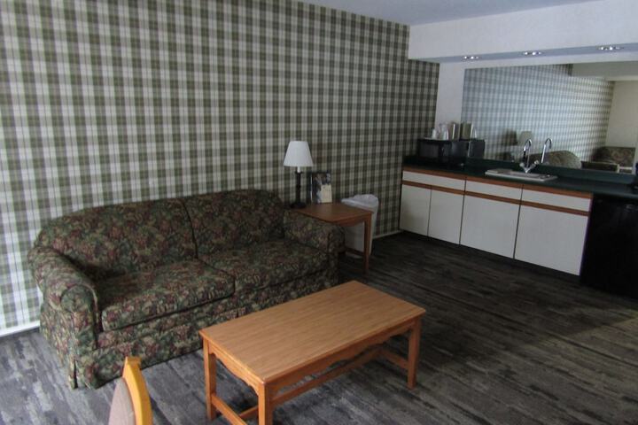 Room 63 of 82