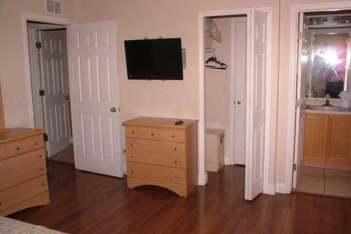 Room 13 of 14
