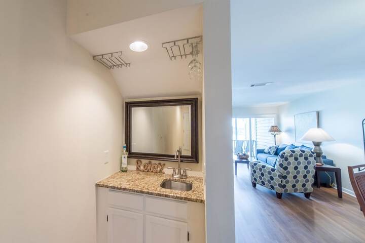 MARINERS CAY 45 2 Bedroom Holiday Home by My Ocean Rentals