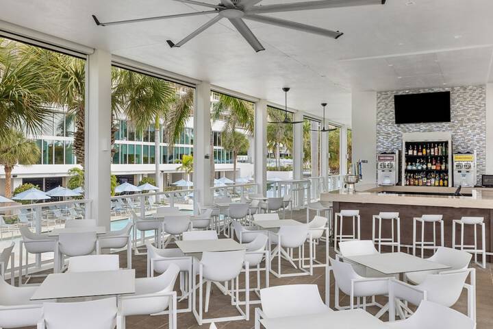 Marriotts Crystal Shores