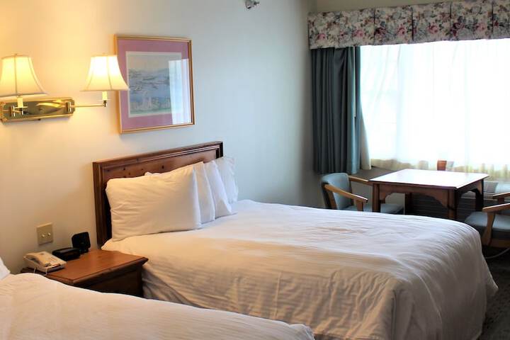 Room 36 of 142