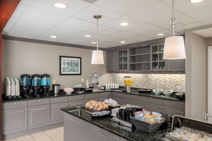 Homewood Suites by Hilton Philadelphia / Mt. Laurel