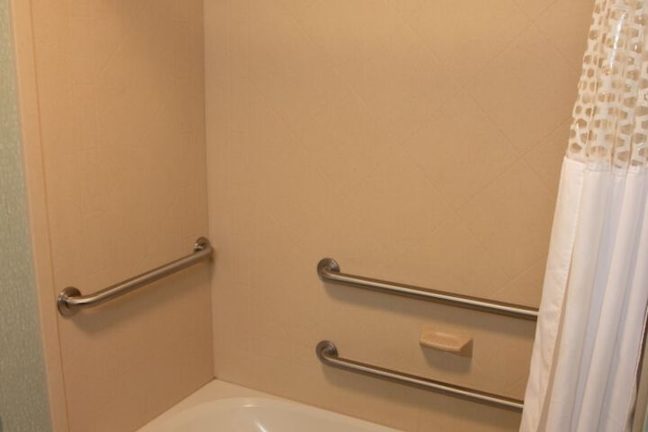 Room 13 of 52