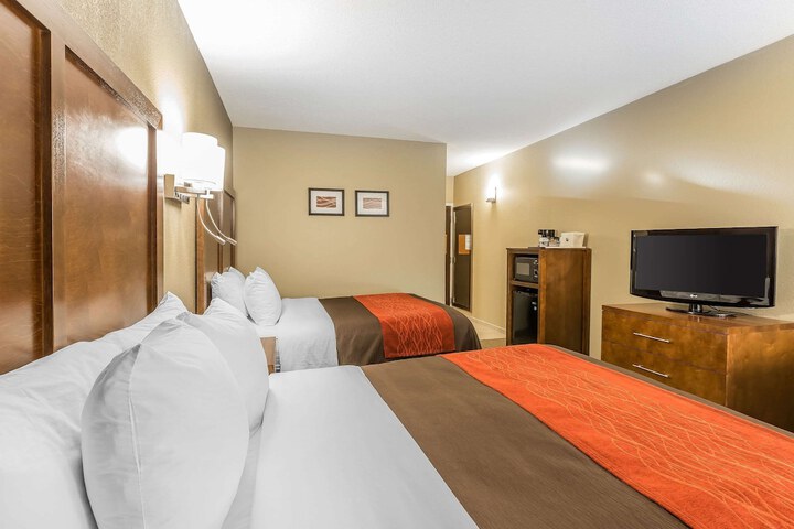 Room 22 of 28