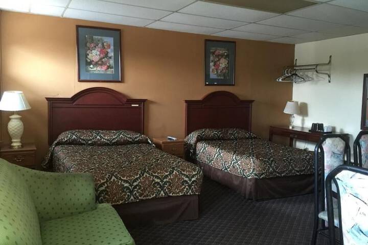 Room 18 of 24