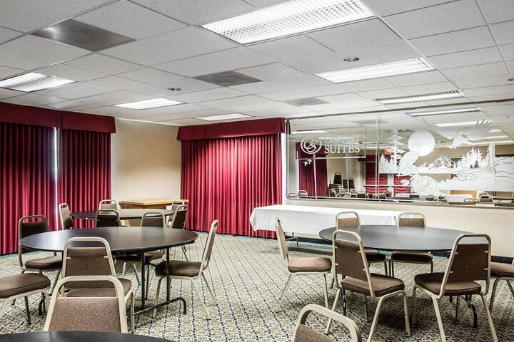 Comfort Suites Clackamas