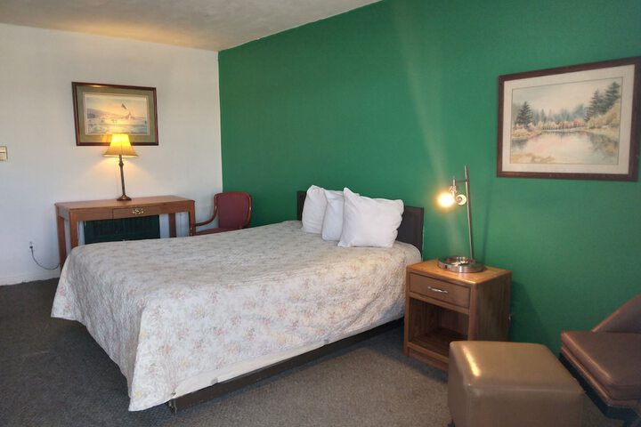 Room 7 of 64