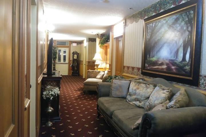 Ballroom/Hall 60 of 60