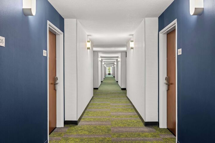 Spark by Hilton Port Wentworth Savannah