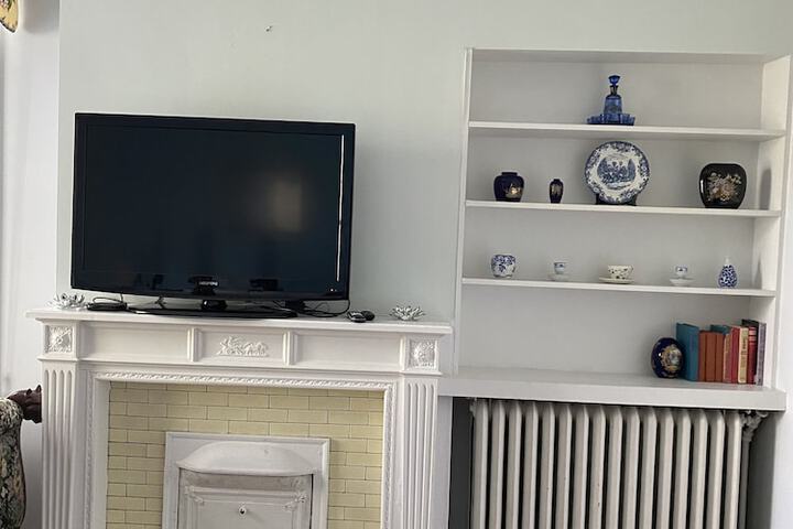 Room 15 of 38