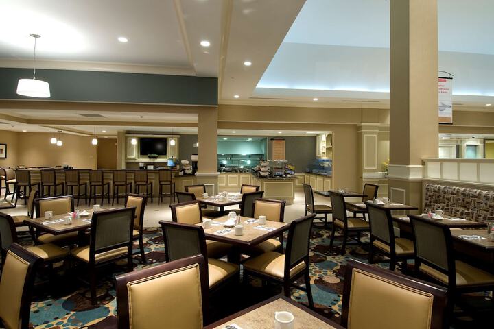 Hilton Garden Inn Mount Holly / Westampton