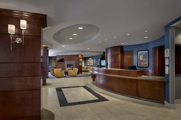 Hotel Interior 8 of 32