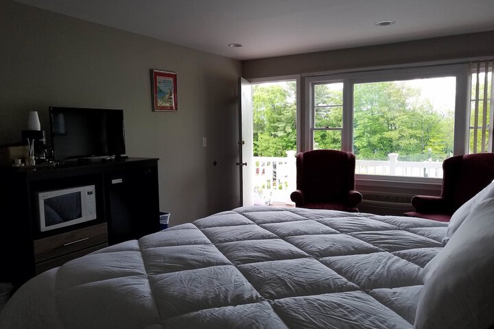 Room 56 of 74