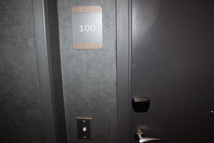 Room 38 of 110