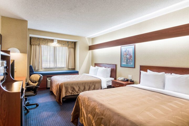 Room 21 of 30