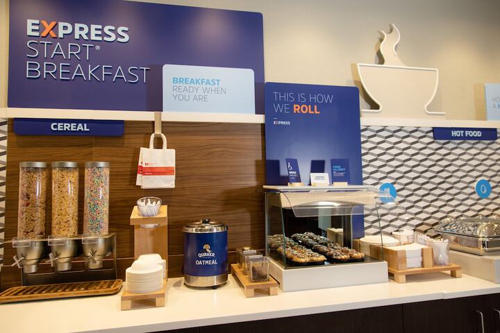 Holiday Inn Express Marshfield by IHG