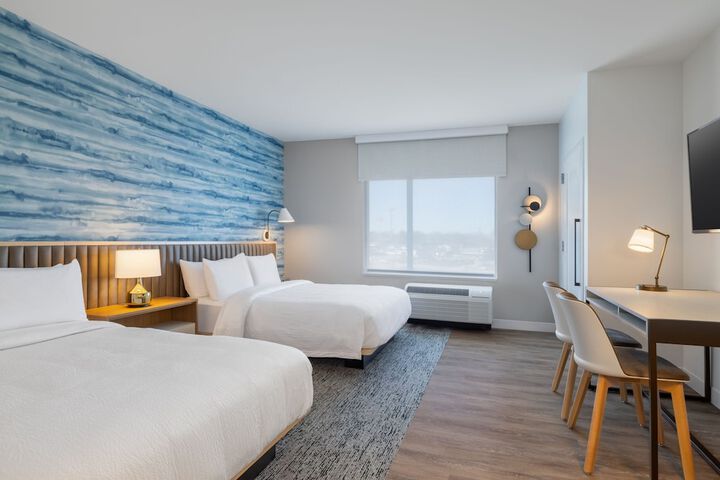 Room 28 of 40