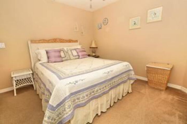 BRAND NEW 4 Bedroom Holiday home by Follow the sun vacation Rentals