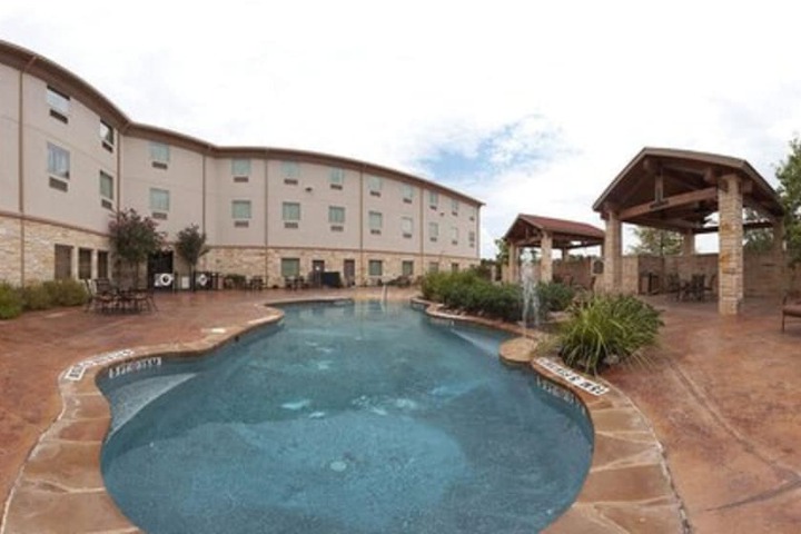 Holiday Inn Express Salado-Belton by IHG