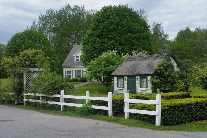 Strong House Inn