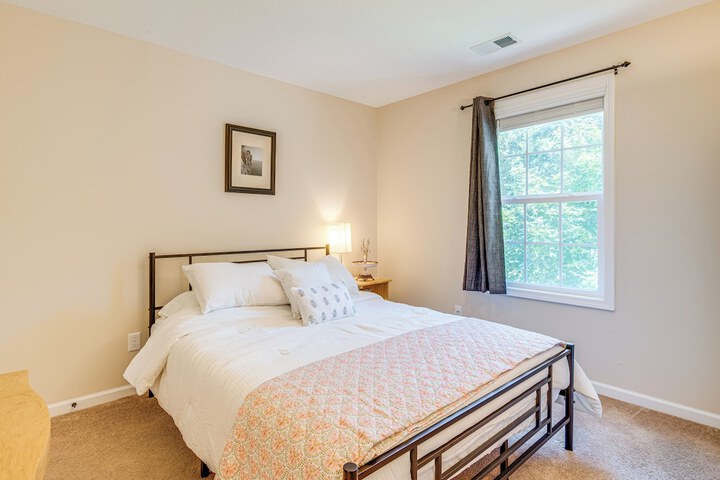 Candler Home w / Porch & Backyard: Near Asheville!