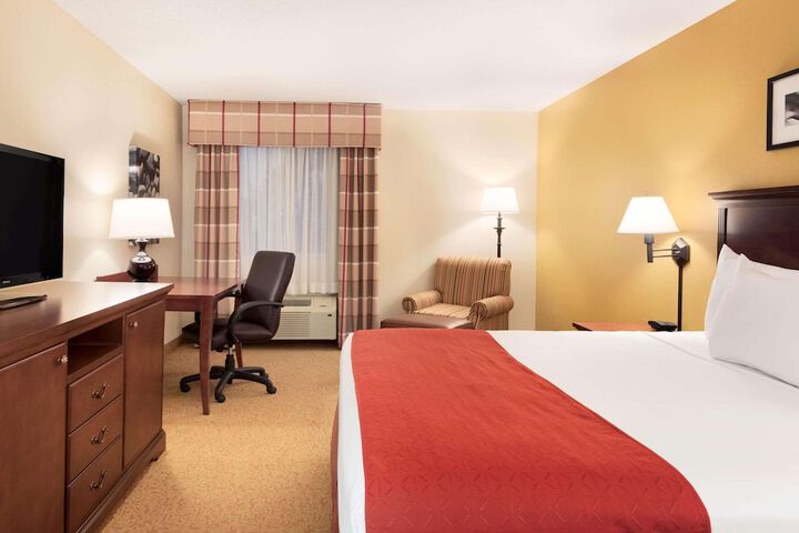 Room 8 of 19