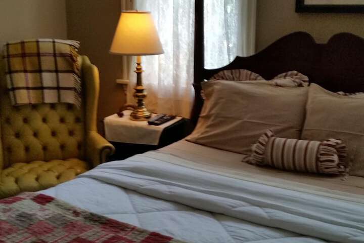 Room 30 of 42