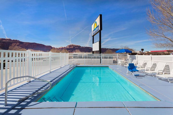 Pool 2 of 20
