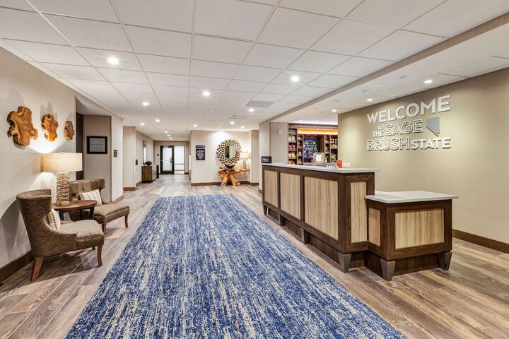 Hotel 2 of 31