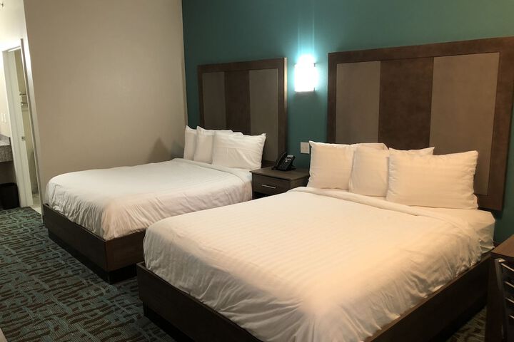 Room 8 of 8