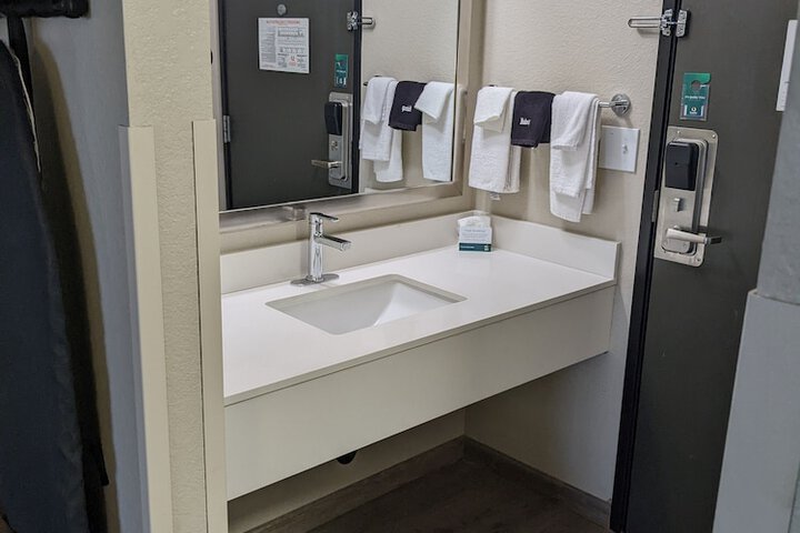 Quality Inn & Suites Delaware South