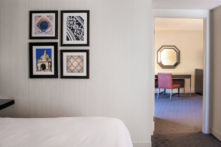 Room 41 of 114