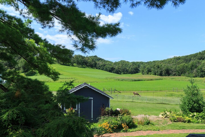Justin Trails Resort LLC.