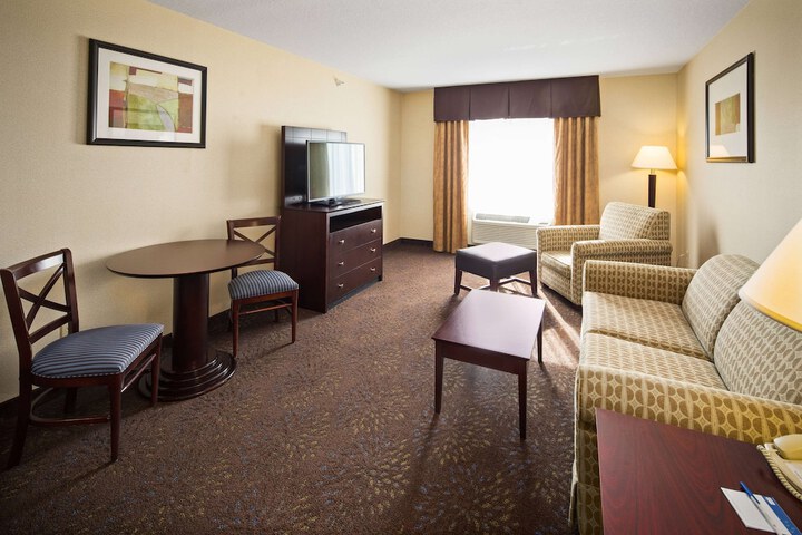 AmericInn by Wyndham Hill City Mt. Rushmore