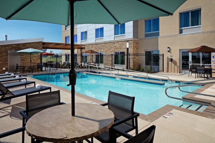 Pool 2 of 11