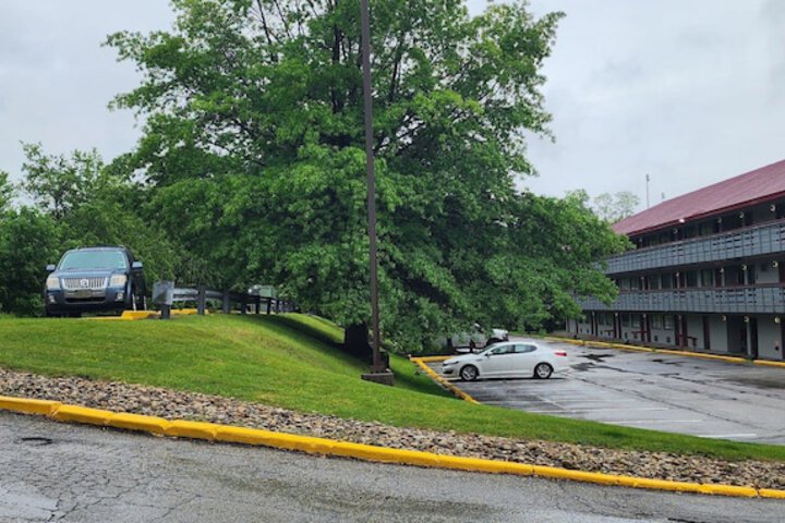 Red Roof Inn PLUS+ Pittsburgh East - Monroeville