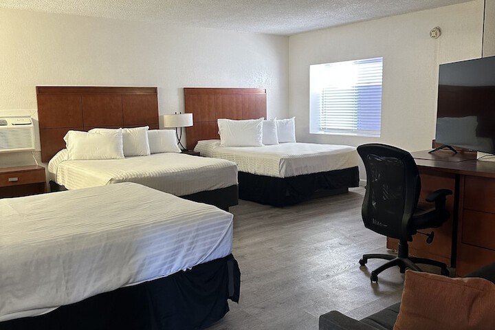 Room 28 of 31