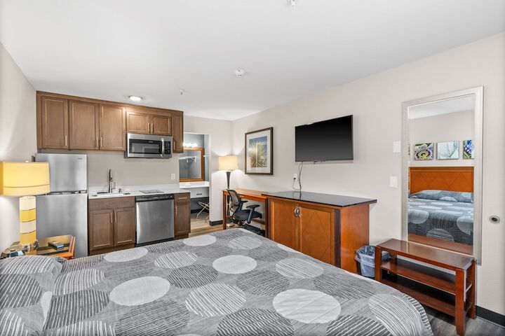 Room 36 of 43