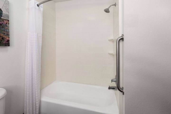 La Quinta Inn & Suites by Wyndham Meridian