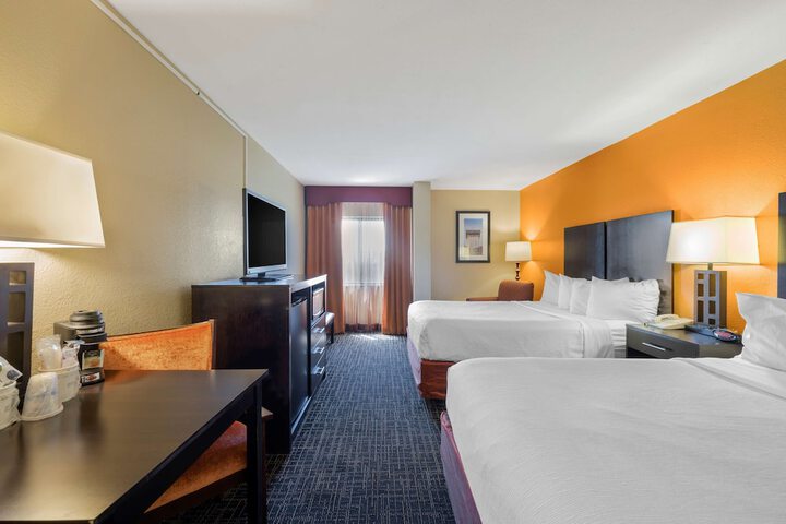 Room 37 of 52