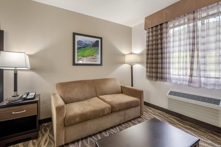 Quality Inn & Suites South Fork - Wolf Creek