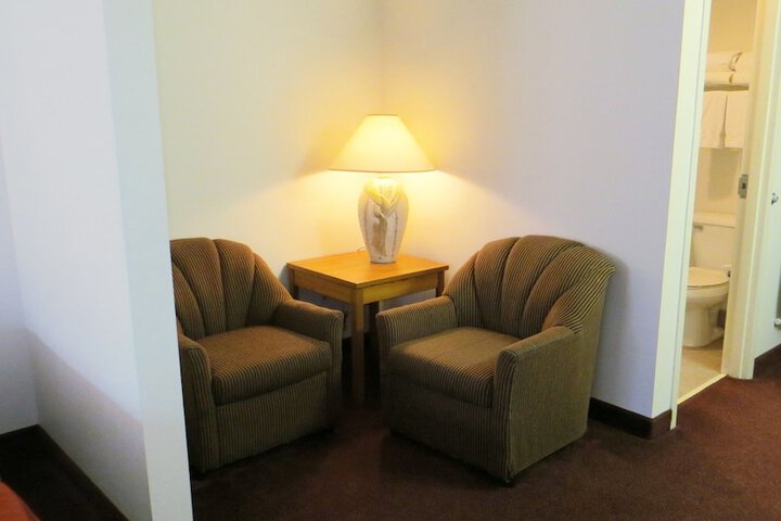 Room 48 of 72