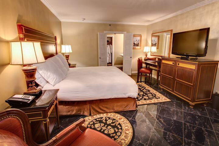 Room 18 of 57