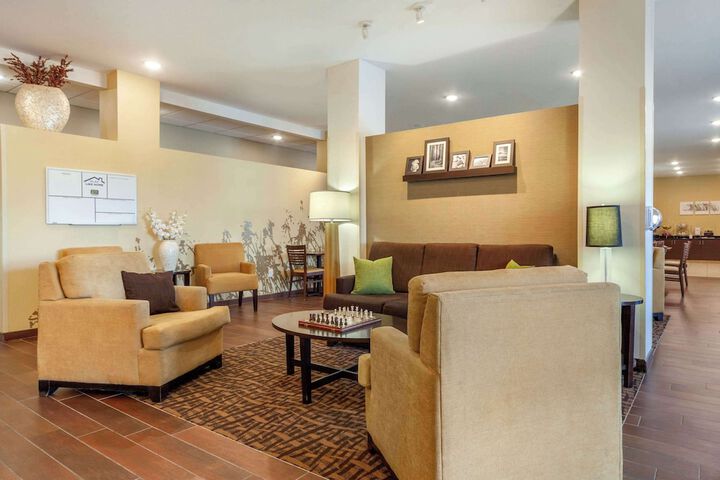 Hotel Interior 14 of 48