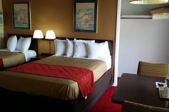 Room 42 of 69